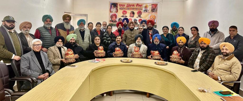 ਸ. ਜਗਦੇਵ ਸਿੰਘ ਜੱਸੋਵਾਲ ਨੇ ਤ੍ਰੈਕਾਲ ਦਰਸ਼ੀ ਸੱਭਿਆਚਾਰਕ ਆਗੂ ਵਜੋਂ ਪੰਜਾਬ ਨੂੰ ਸੰਕਟ ਵਿੱਚ ਵੀ ਜਿਊਣਾ ਸਿਖਾਇਆ — ਪ੍ਰੋ. ਗੁਰਭਜਨ ਸਿੰਘ ਗਿੱਲ